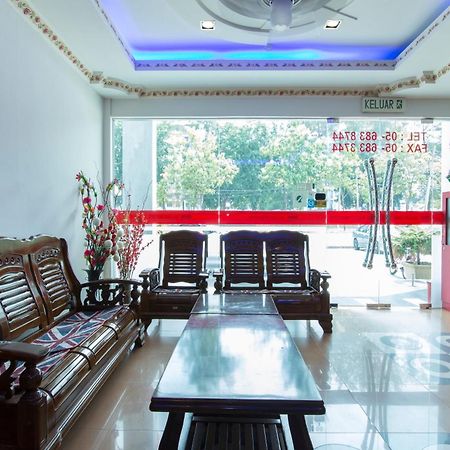 Valley View Hotel Lumut Exterior photo