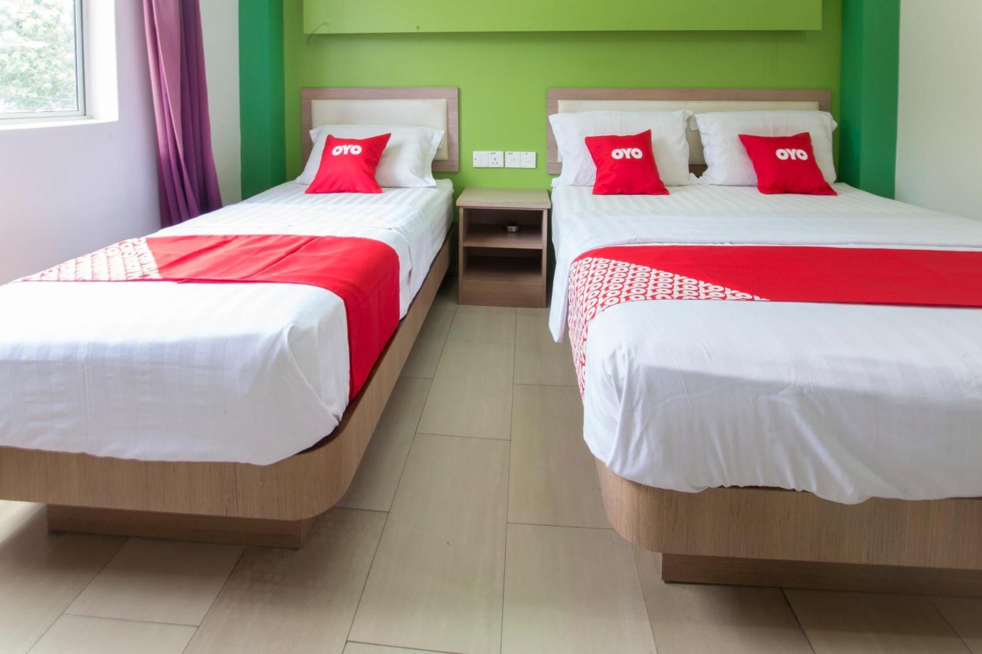 Valley View Hotel Lumut Exterior photo