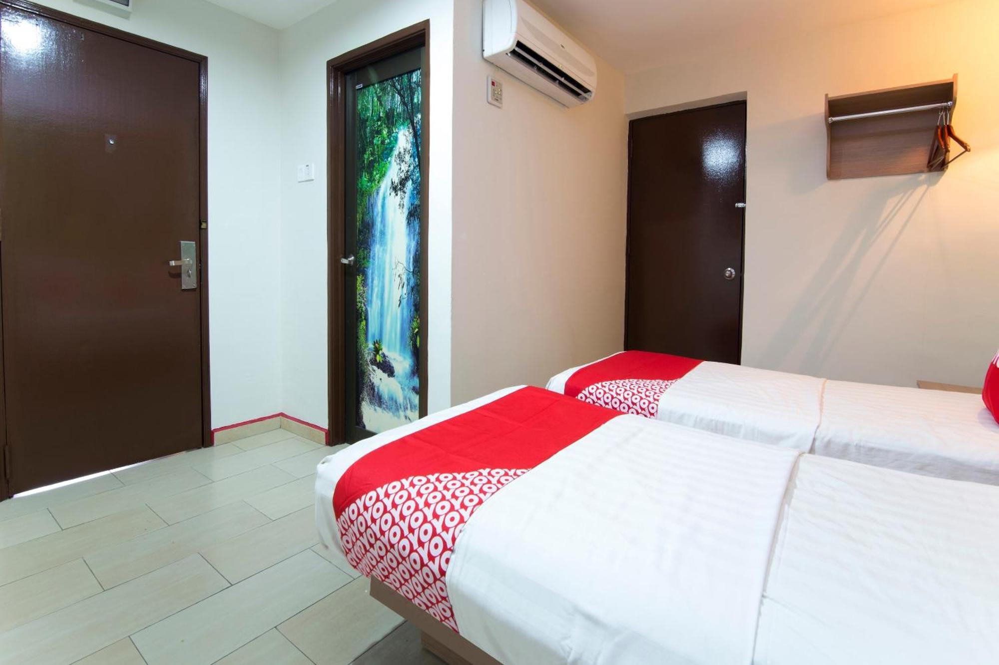 Valley View Hotel Lumut Exterior photo